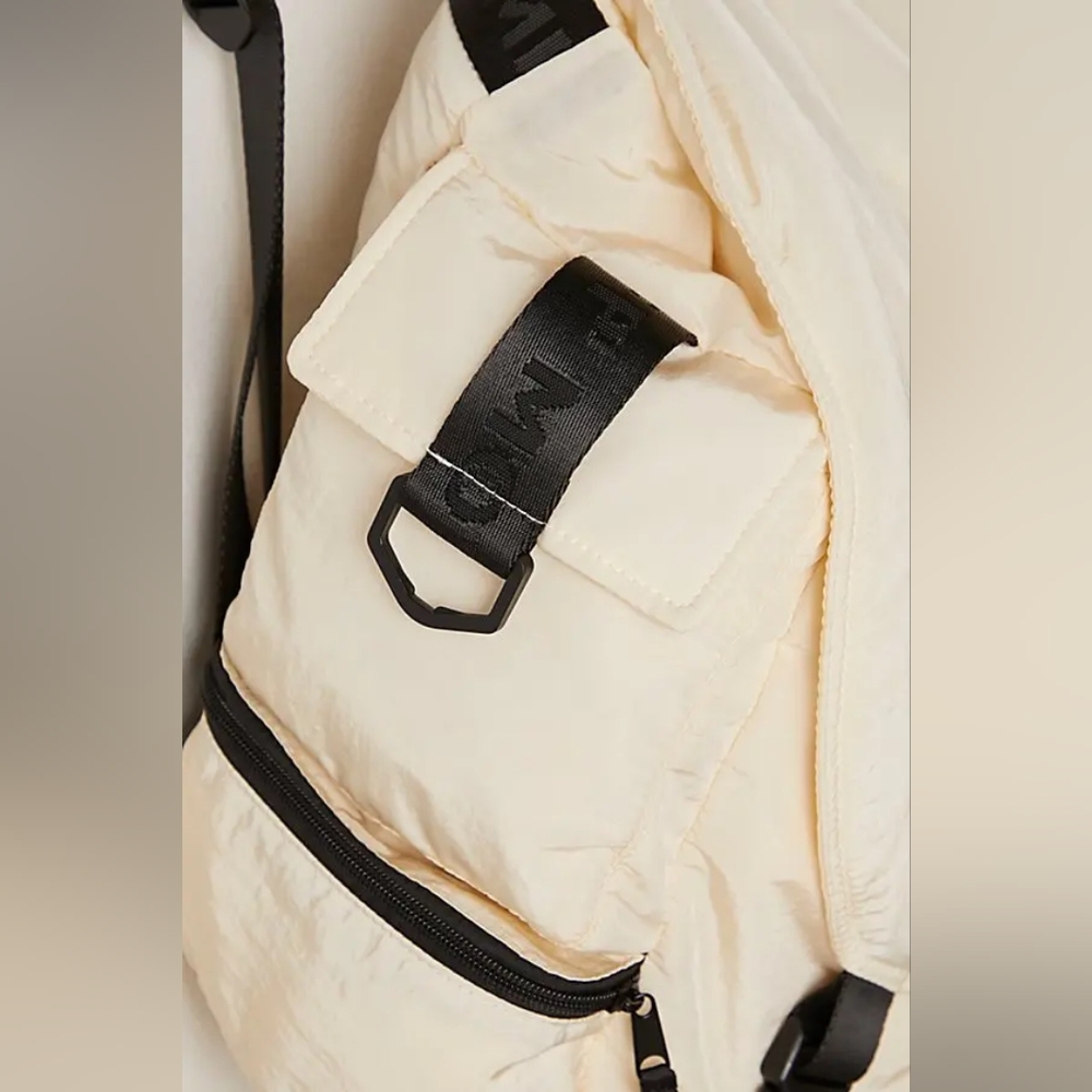 FP Movement Cool & Cozy Pack/Home Plate - Picture 3 of 15